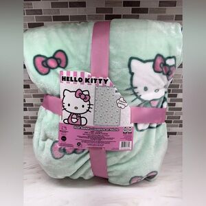 Hello Kitty Mint Green & Pink Bows Plush Blanket Full/Queen Size 90” X 90” NEW